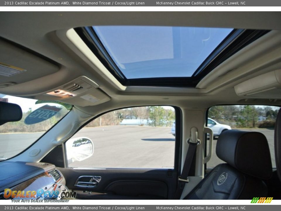 2013 Cadillac Escalade Platinum AWD White Diamond Tricoat / Cocoa/Light Linen Photo #13