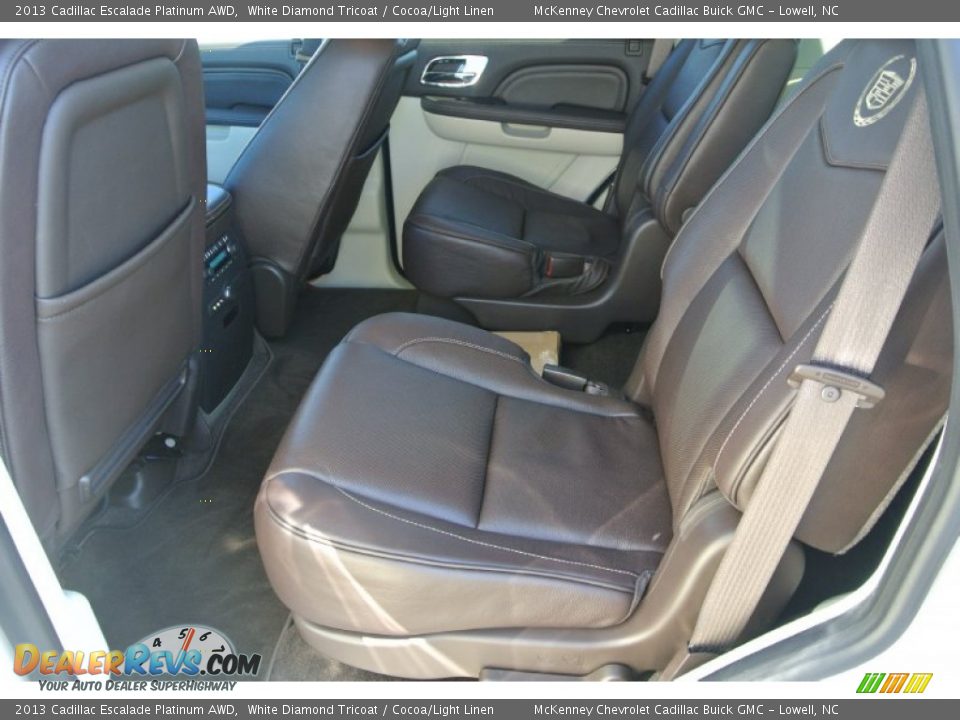 2013 Cadillac Escalade Platinum AWD White Diamond Tricoat / Cocoa/Light Linen Photo #14