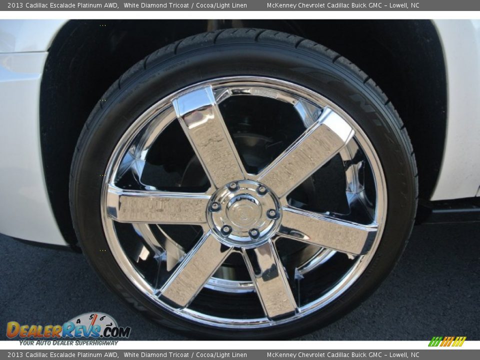 2013 Cadillac Escalade Platinum AWD White Diamond Tricoat / Cocoa/Light Linen Photo #23