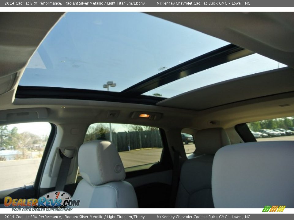 2014 Cadillac SRX Performance Radiant Silver Metallic / Light Titanium/Ebony Photo #16