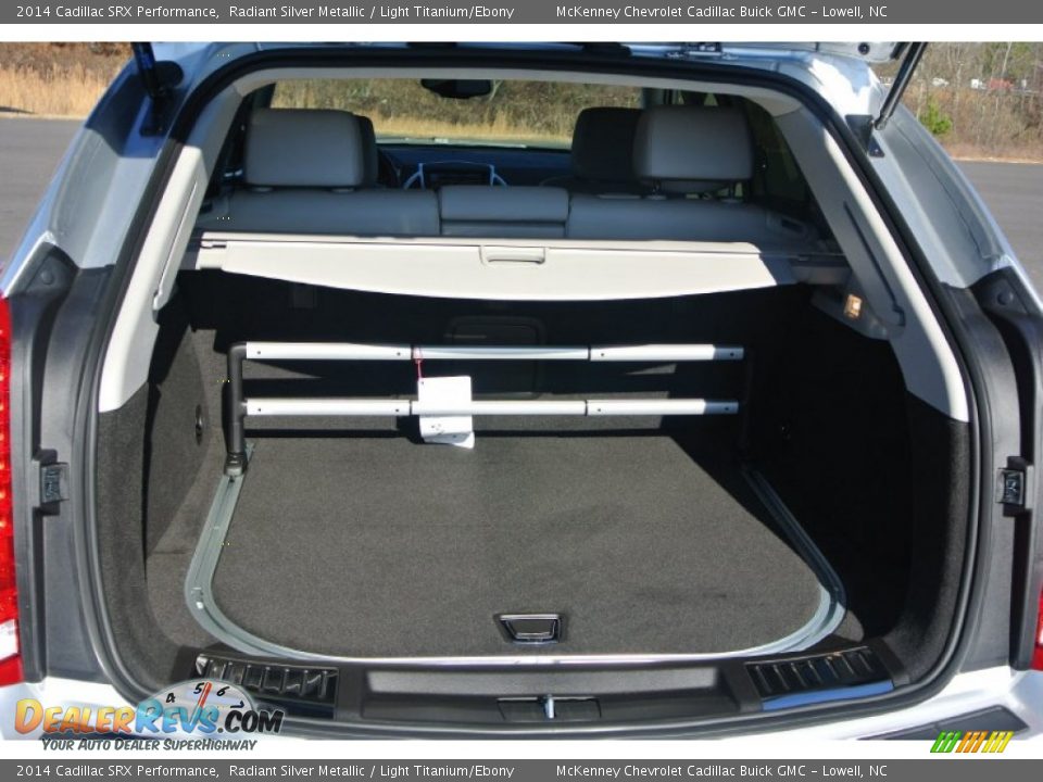 2014 Cadillac SRX Performance Radiant Silver Metallic / Light Titanium/Ebony Photo #17