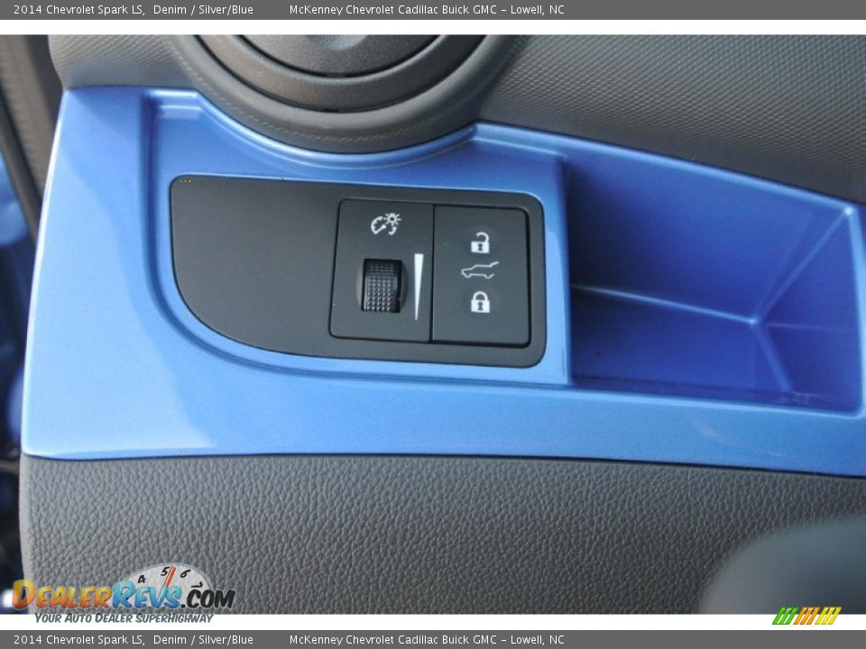 2014 Chevrolet Spark LS Denim / Silver/Blue Photo #10