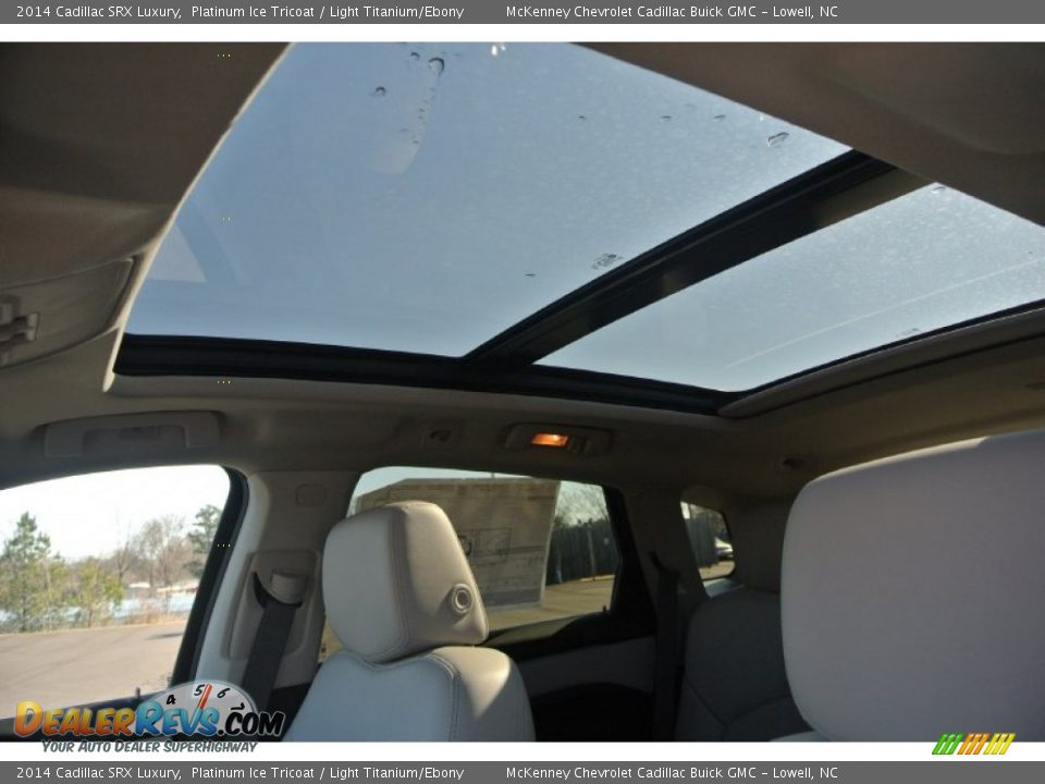 2014 Cadillac SRX Luxury Platinum Ice Tricoat / Light Titanium/Ebony Photo #10