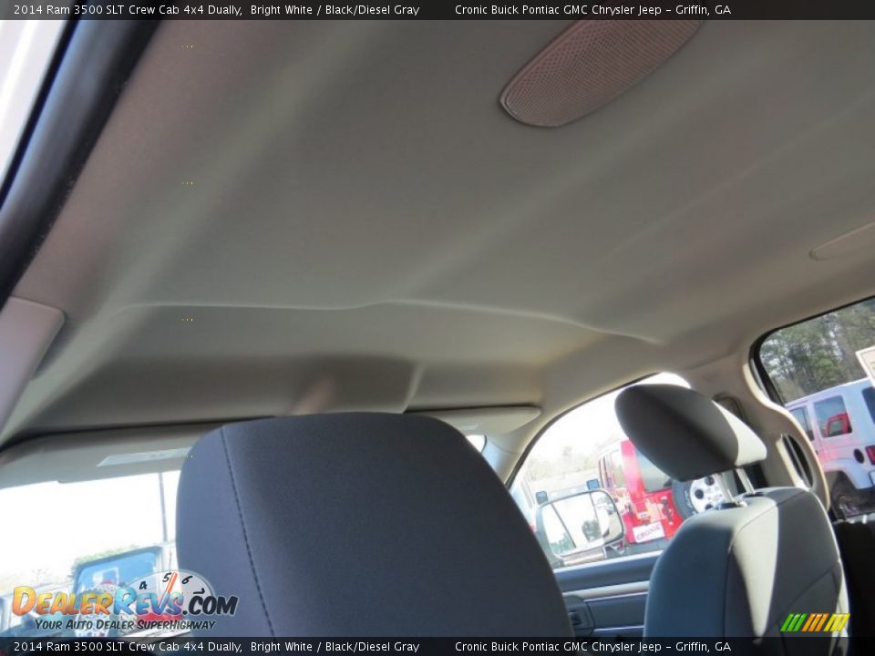 2014 Ram 3500 SLT Crew Cab 4x4 Dually Bright White / Black/Diesel Gray Photo #12