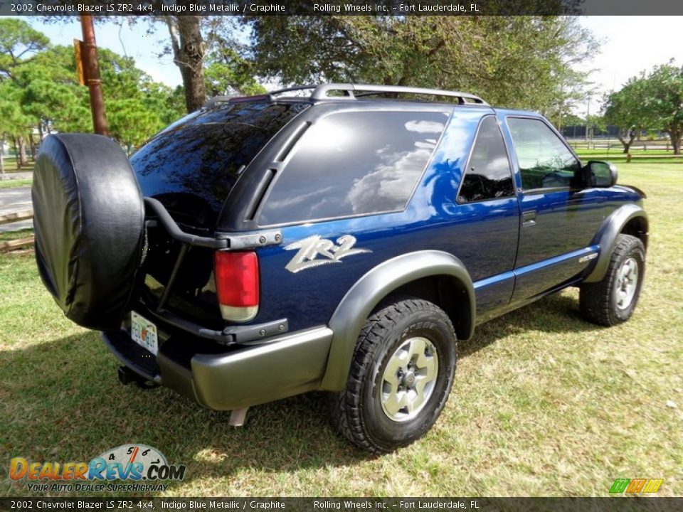2002 Chevrolet Blazer LS ZR2 4x4 Indigo Blue Metallic / Graphite Photo #9