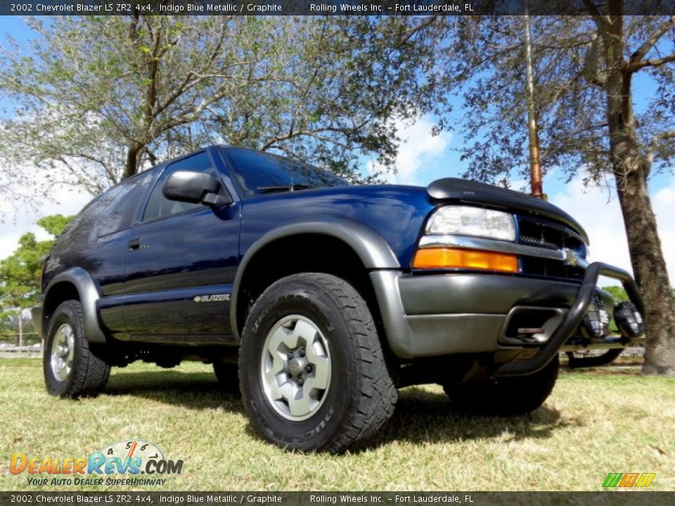2002 Chevrolet Blazer LS ZR2 4x4 Indigo Blue Metallic / Graphite Photo #19