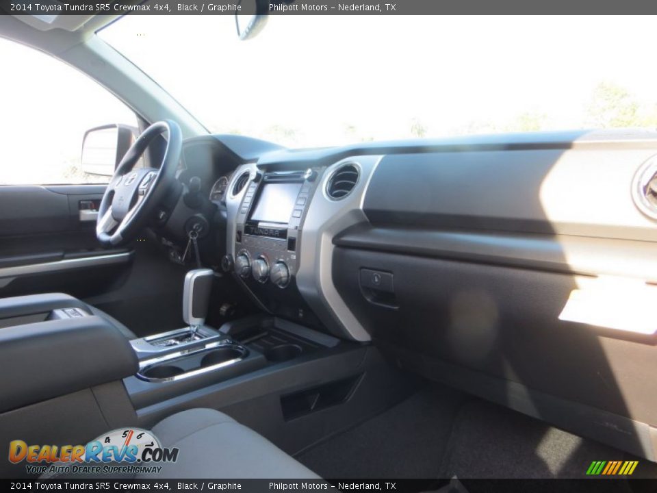 2014 Toyota Tundra SR5 Crewmax 4x4 Black / Graphite Photo #20
