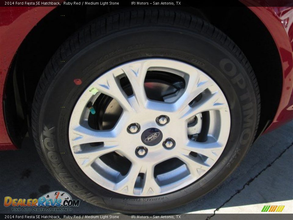 2014 Ford Fiesta SE Hatchback Ruby Red / Medium Light Stone Photo #8