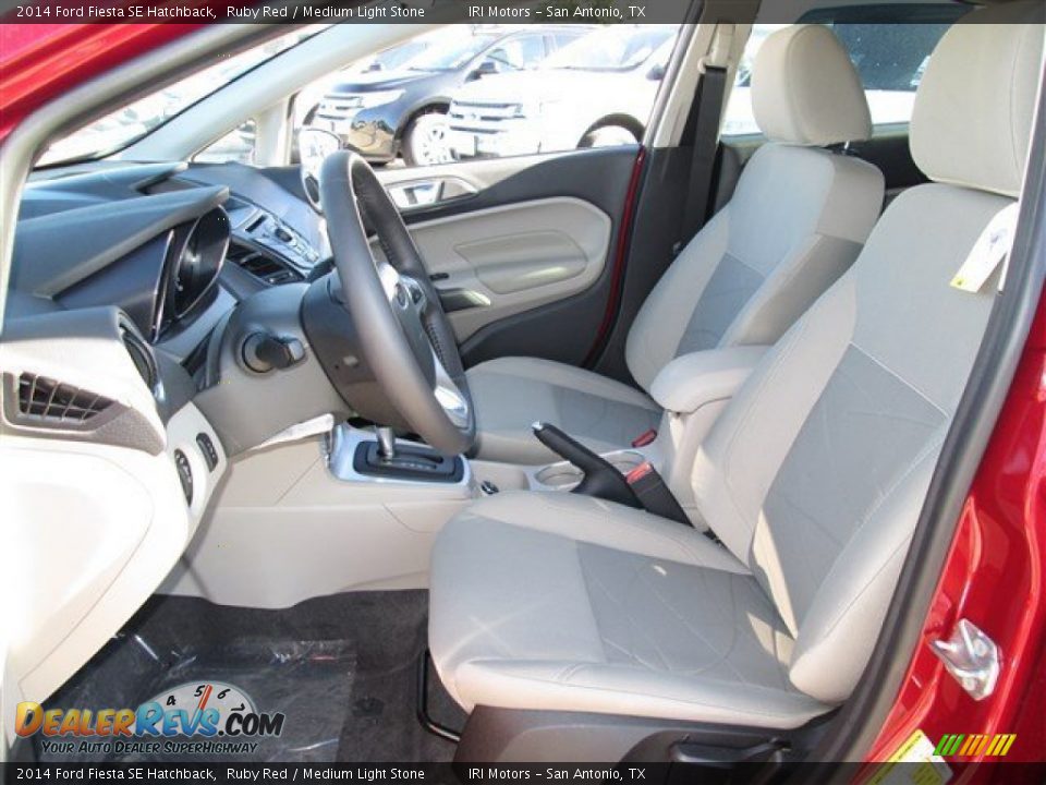 2014 Ford Fiesta SE Hatchback Ruby Red / Medium Light Stone Photo #20