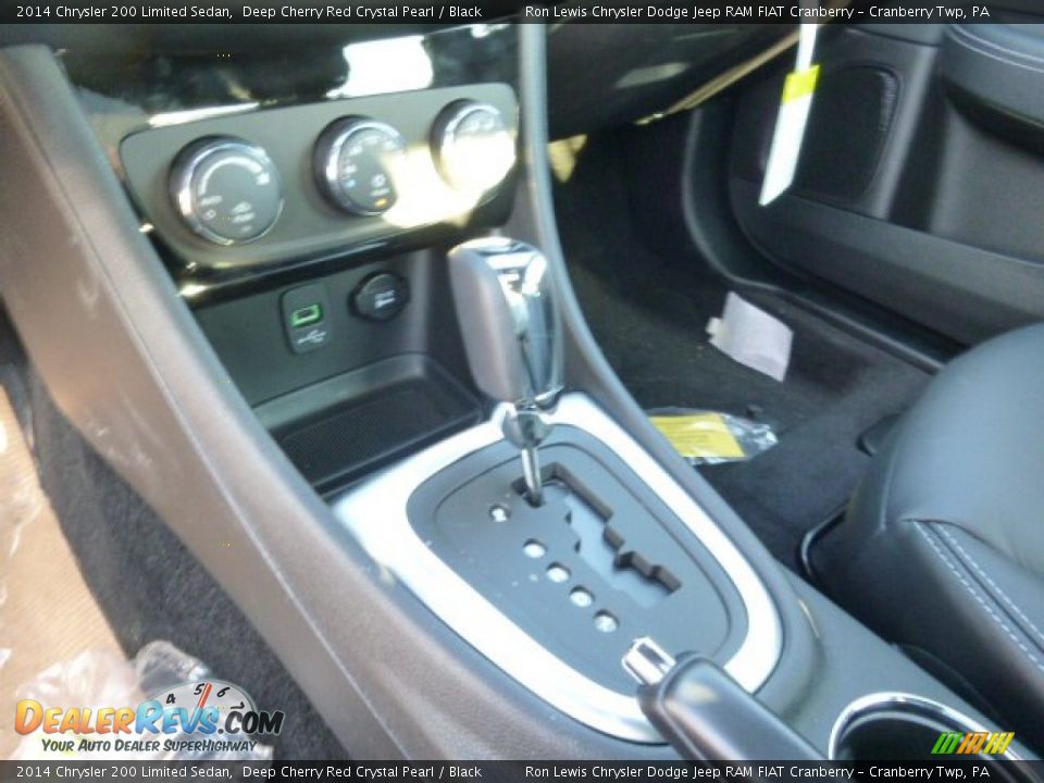 2014 Chrysler 200 Limited Sedan Deep Cherry Red Crystal Pearl / Black Photo #18