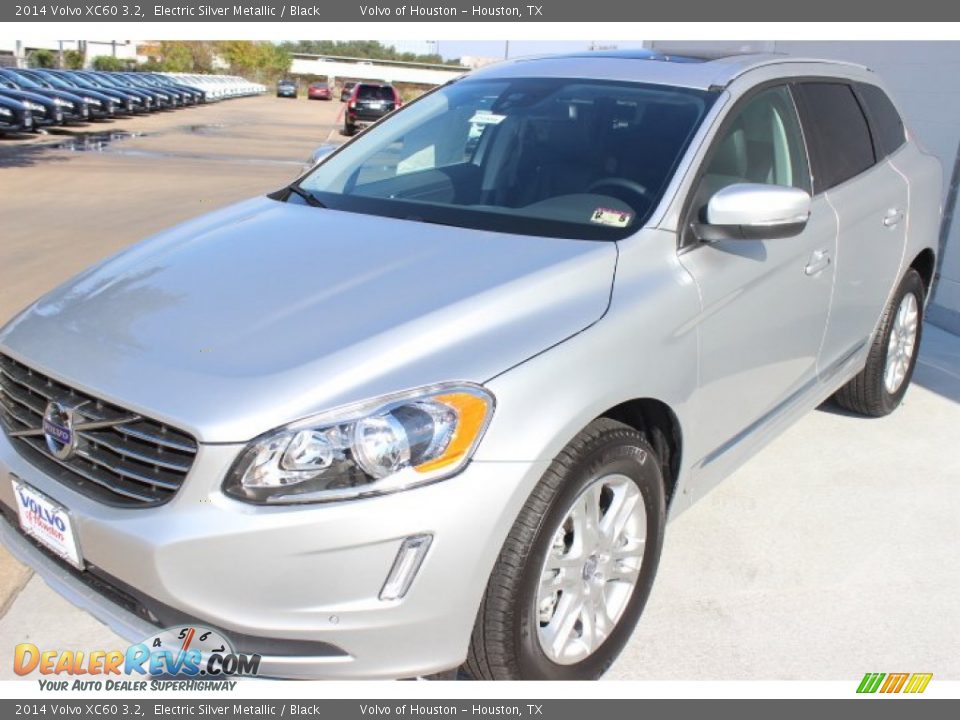 2014 Volvo XC60 3.2 Electric Silver Metallic / Black Photo #3