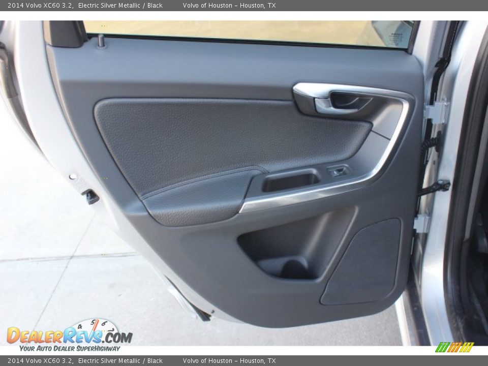 2014 Volvo XC60 3.2 Electric Silver Metallic / Black Photo #21