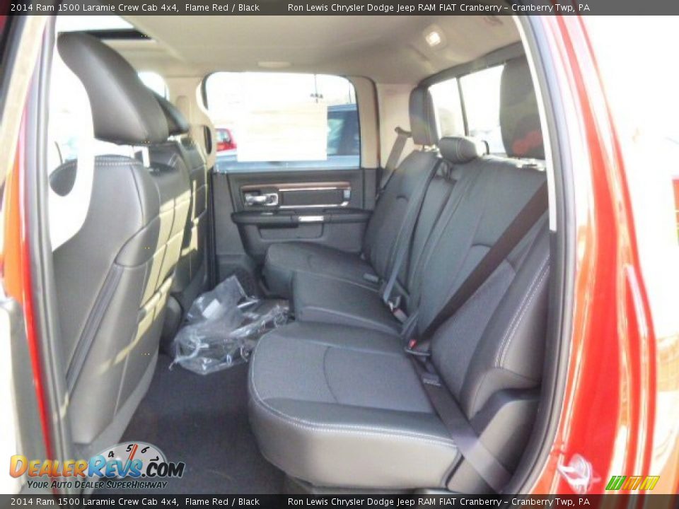 2014 Ram 1500 Laramie Crew Cab 4x4 Flame Red / Black Photo #11