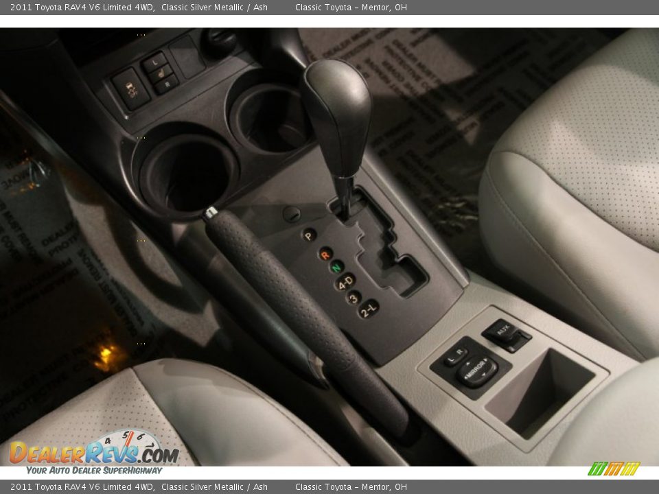 2011 Toyota RAV4 V6 Limited 4WD Classic Silver Metallic / Ash Photo #16