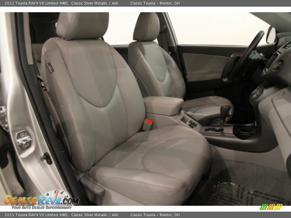 2011 Toyota RAV4 V6 Limited 4WD Classic Silver Metallic / Ash Photo #17