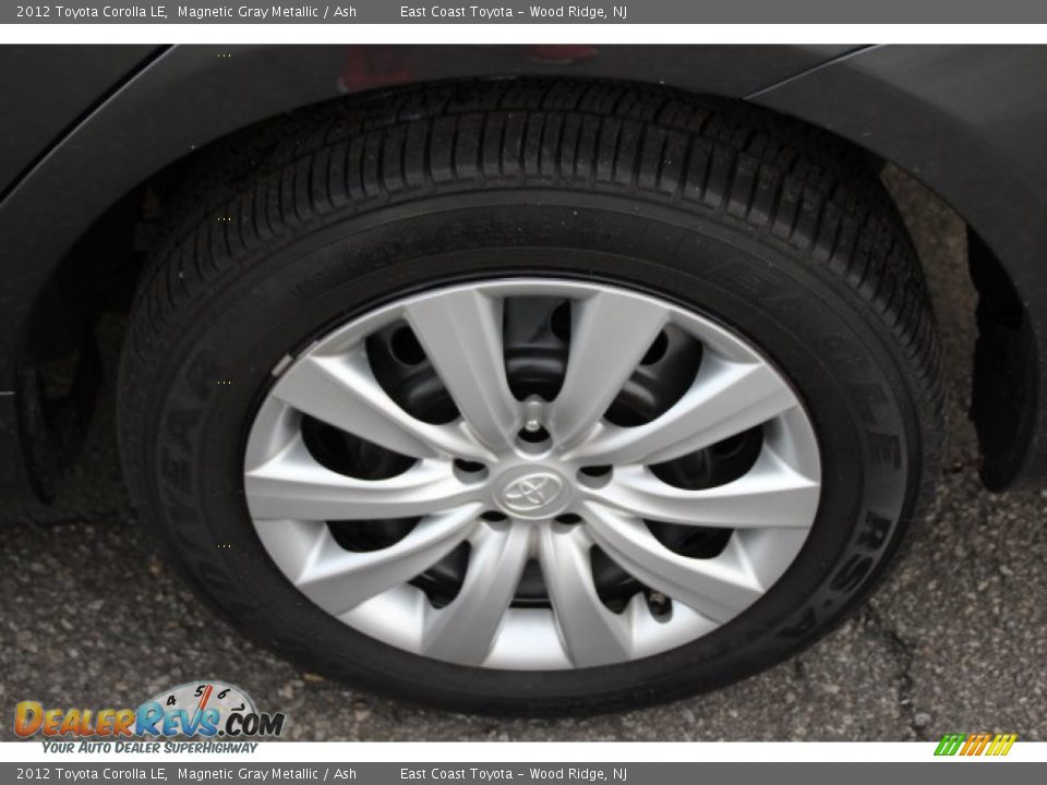 2012 Toyota Corolla LE Magnetic Gray Metallic / Ash Photo #16