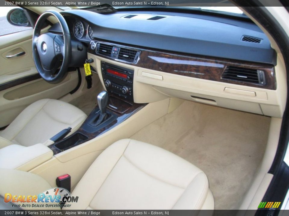 2007 BMW 3 Series 328xi Sedan Alpine White / Beige Photo #16