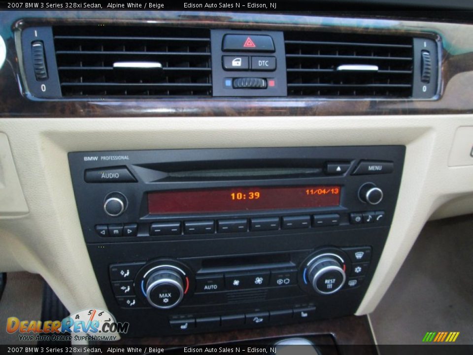 2007 BMW 3 Series 328xi Sedan Alpine White / Beige Photo #20