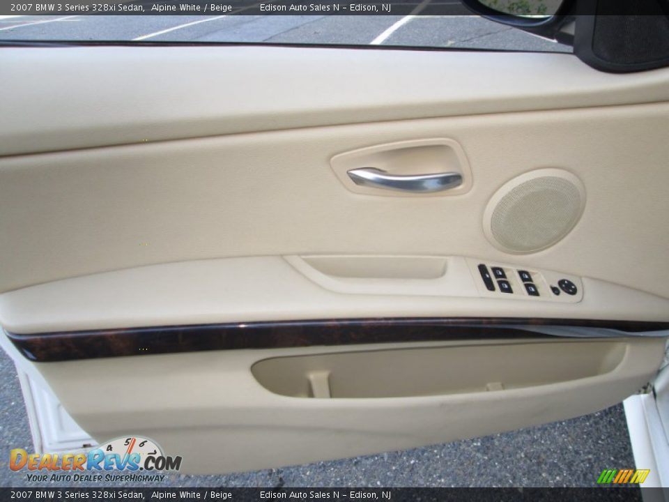 2007 BMW 3 Series 328xi Sedan Alpine White / Beige Photo #27