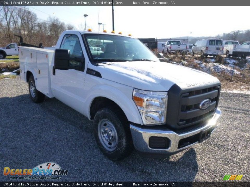 Front 3/4 View of 2014 Ford F250 Super Duty XL Regular Cab Utility Truck Photo #2