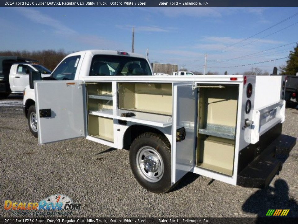 2014 Ford F250 Super Duty XL Regular Cab Utility Truck Oxford White / Steel Photo #11