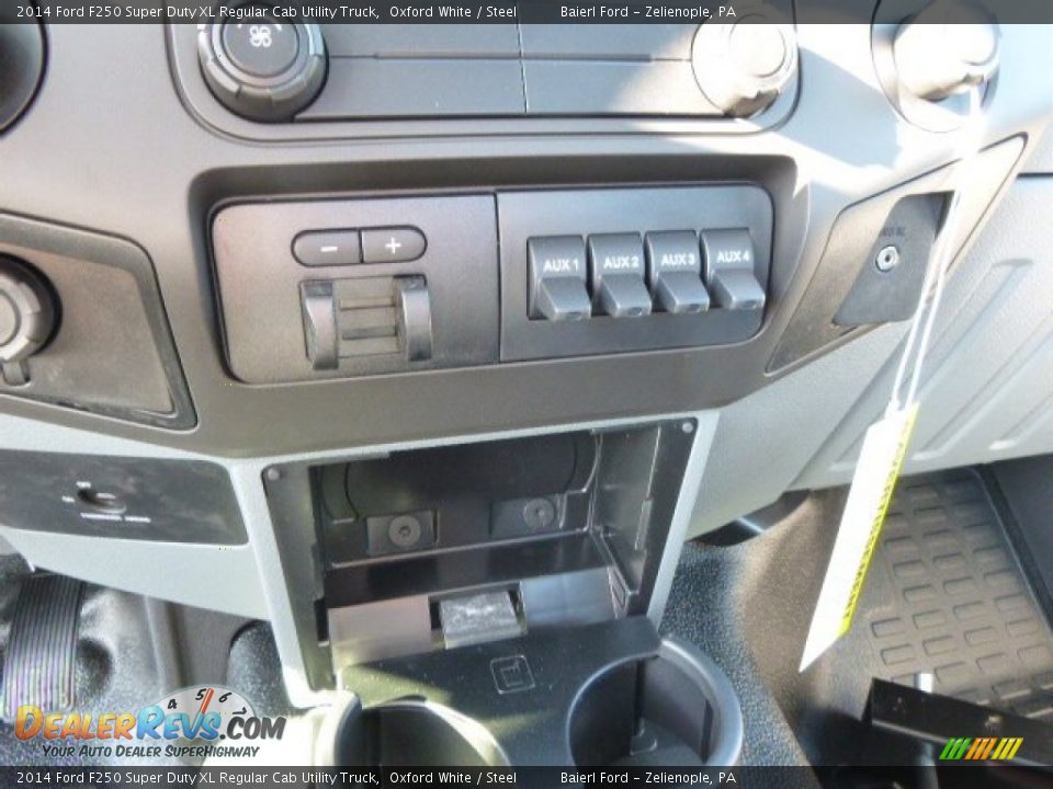 Controls of 2014 Ford F250 Super Duty XL Regular Cab Utility Truck Photo #17