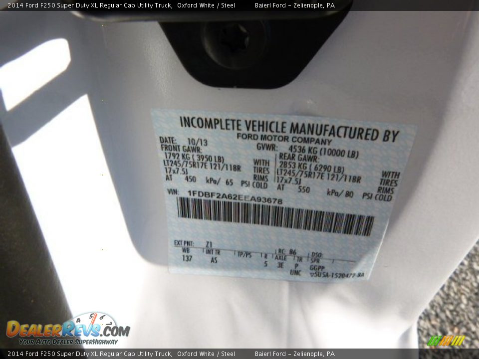 2014 Ford F250 Super Duty XL Regular Cab Utility Truck Oxford White / Steel Photo #20