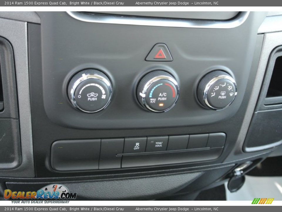 2014 Ram 1500 Express Quad Cab Bright White / Black/Diesel Gray Photo #10