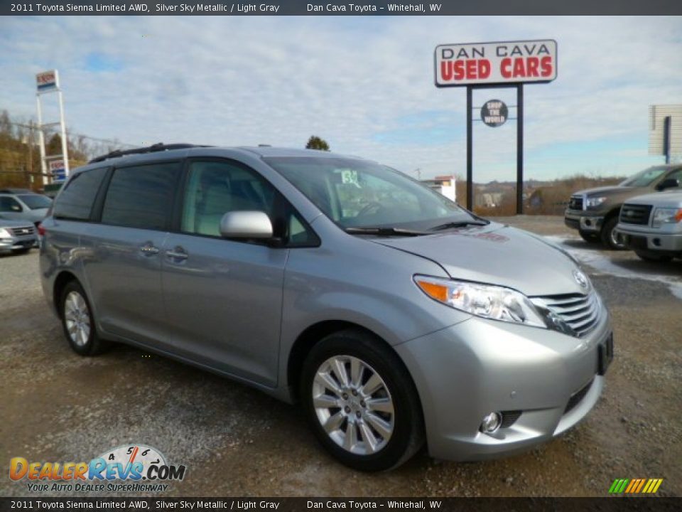 2011 Toyota Sienna Limited AWD Silver Sky Metallic / Light Gray Photo #1
