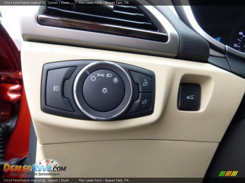 2014 Ford Fusion Hybrid SE Sunset / Dune Photo #18
