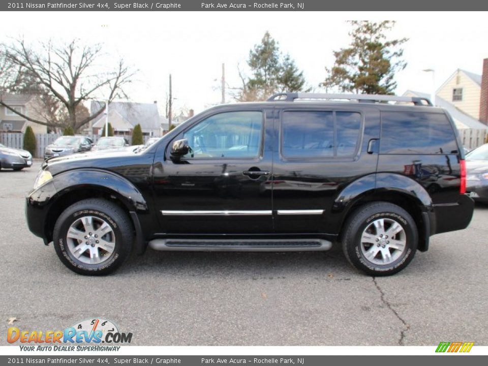 2011 Nissan Pathfinder Silver 4x4 Super Black / Graphite Photo #6
