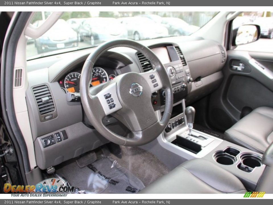 2011 Nissan Pathfinder Silver 4x4 Super Black / Graphite Photo #10