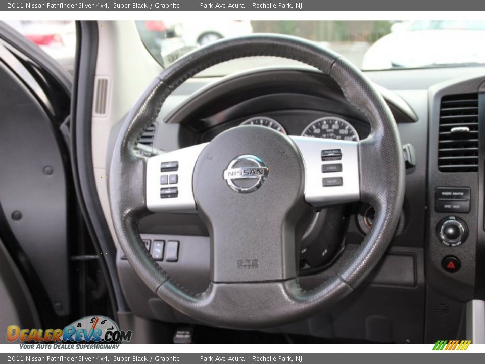 2011 Nissan Pathfinder Silver 4x4 Super Black / Graphite Photo #16