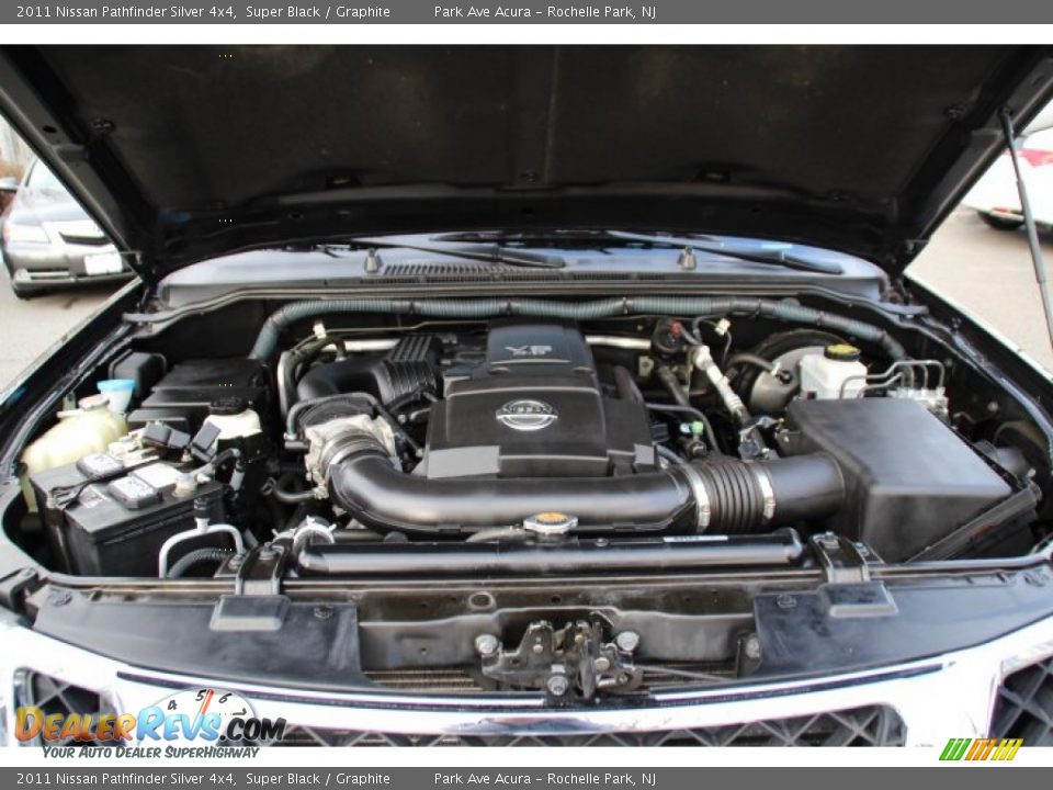 2011 Nissan Pathfinder Silver 4x4 Super Black / Graphite Photo #29
