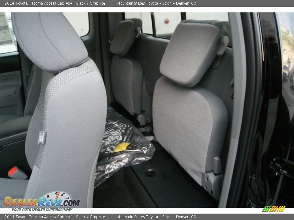 2014 Toyota Tacoma Access Cab 4x4 Black / Graphite Photo #7