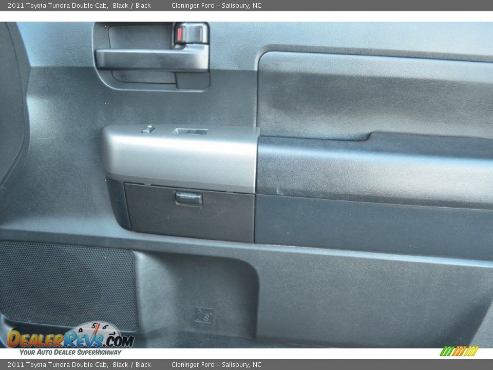 2011 Toyota Tundra Double Cab Black / Black Photo #14