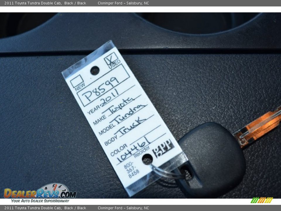 2011 Toyota Tundra Double Cab Black / Black Photo #33