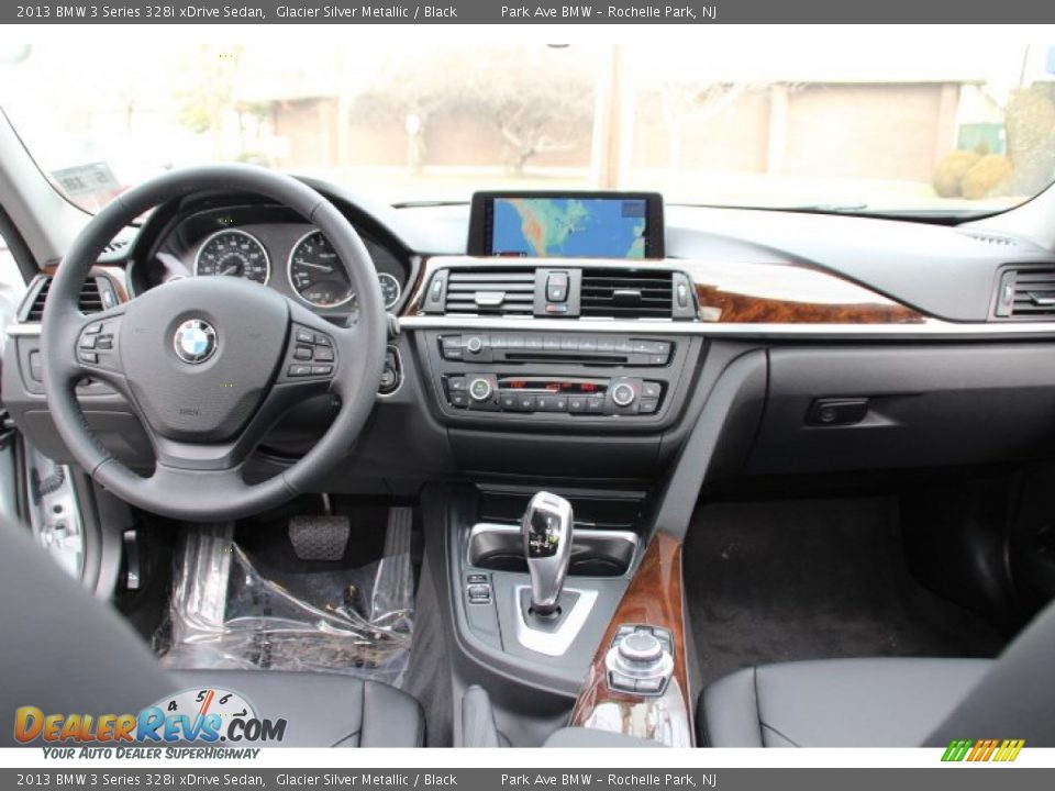 2013 BMW 3 Series 328i xDrive Sedan Glacier Silver Metallic / Black Photo #12