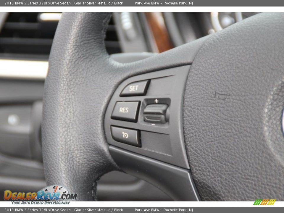 2013 BMW 3 Series 328i xDrive Sedan Glacier Silver Metallic / Black Photo #16