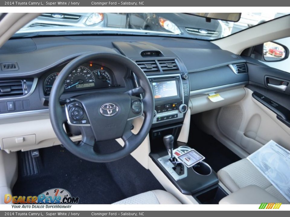 2014 Toyota Camry L Super White / Ivory Photo #6
