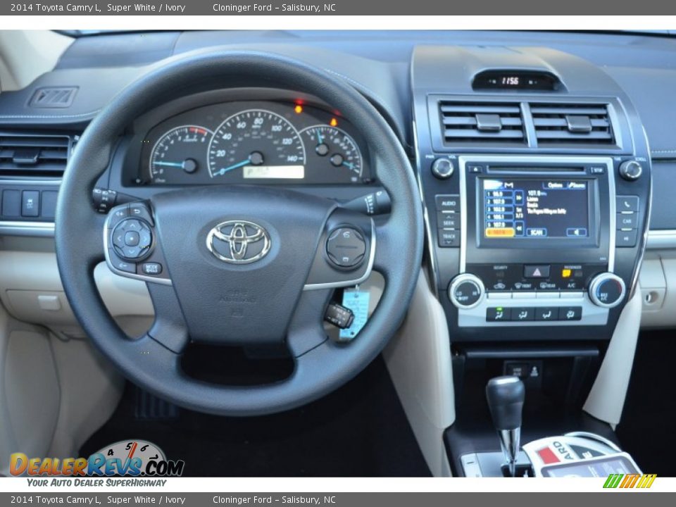 2014 Toyota Camry L Super White / Ivory Photo #10