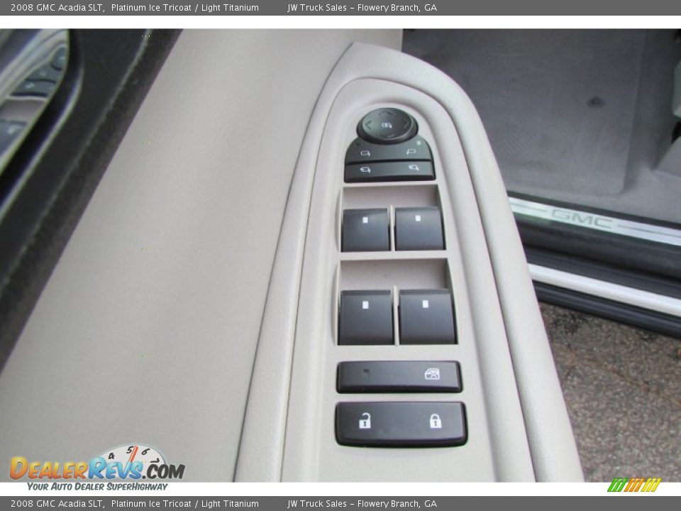 2008 GMC Acadia SLT Platinum Ice Tricoat / Light Titanium Photo #16