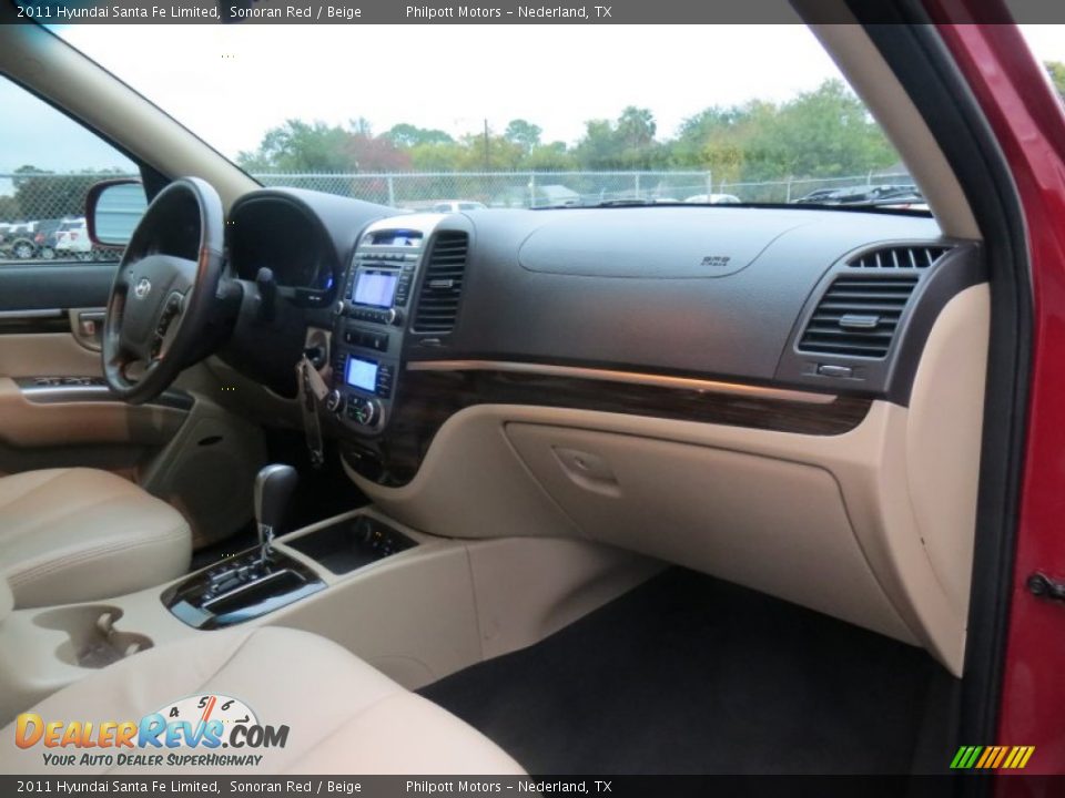 2011 Hyundai Santa Fe Limited Sonoran Red / Beige Photo #23