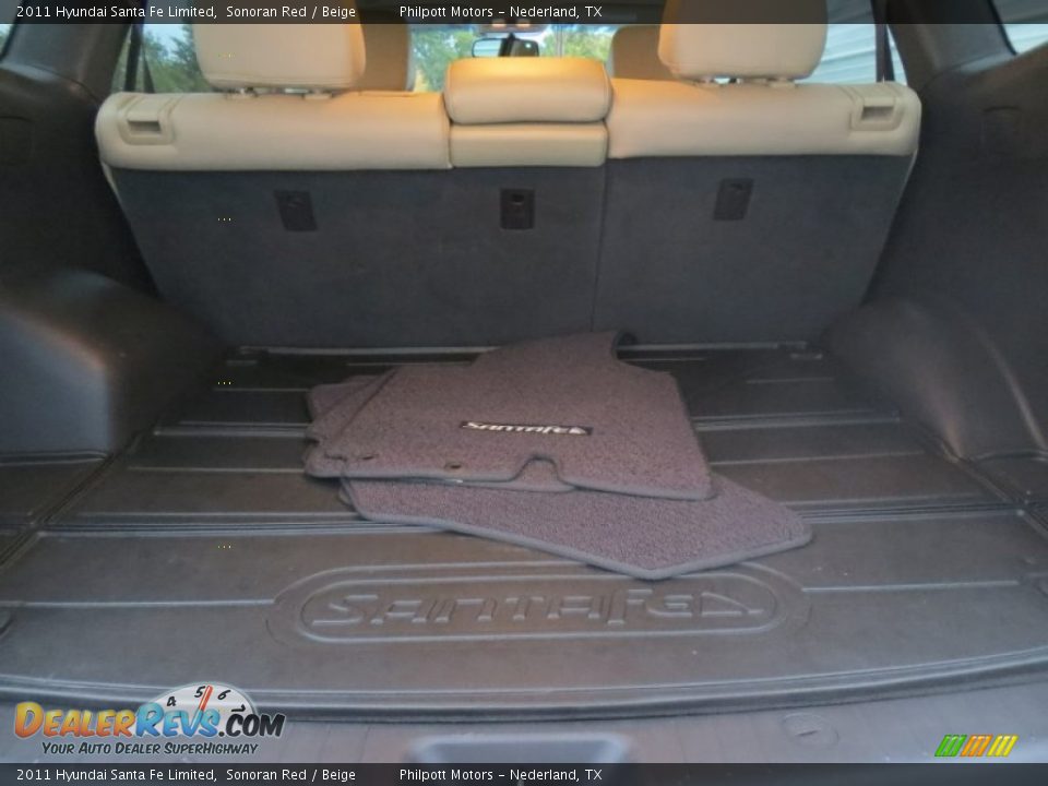 2011 Hyundai Santa Fe Limited Sonoran Red / Beige Photo #28