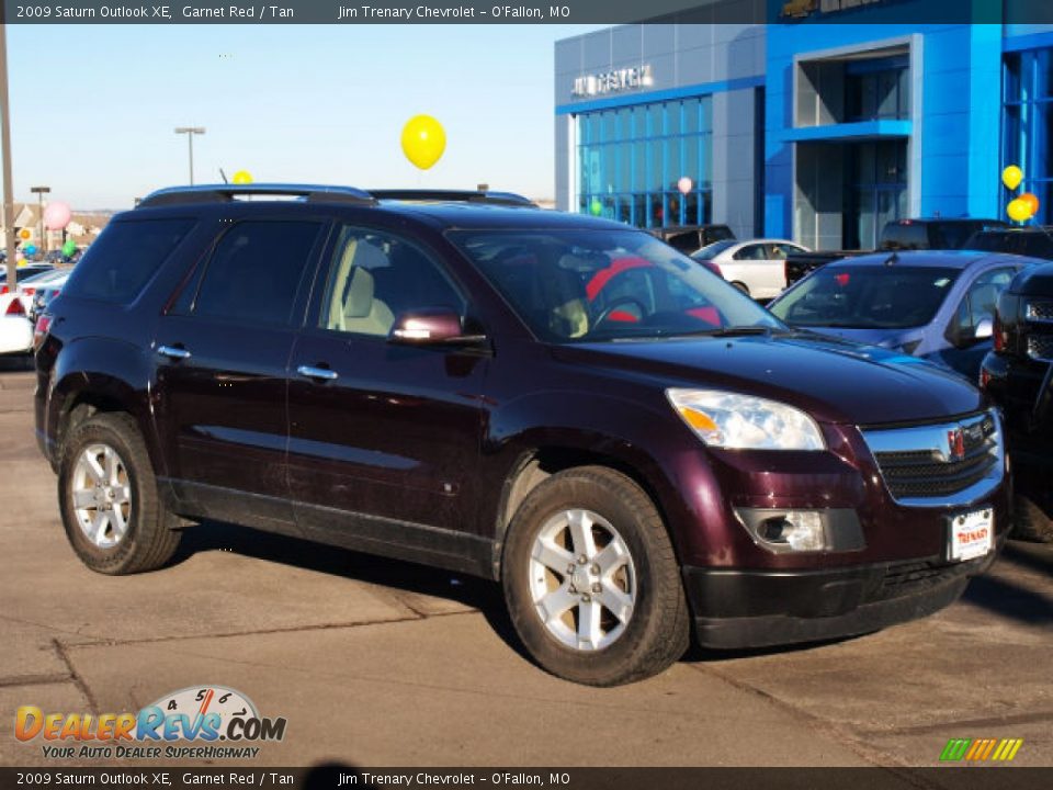 2009 Saturn Outlook XE Garnet Red / Tan Photo #2