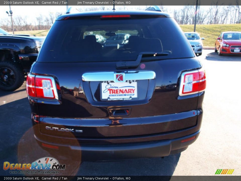 2009 Saturn Outlook XE Garnet Red / Tan Photo #6