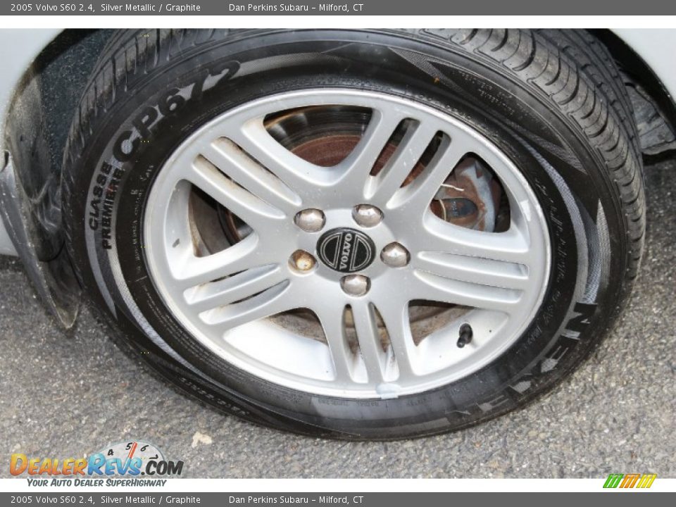 2005 Volvo S60 2.4 Silver Metallic / Graphite Photo #21