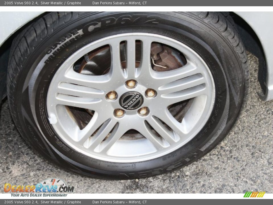 2005 Volvo S60 2.4 Silver Metallic / Graphite Photo #24