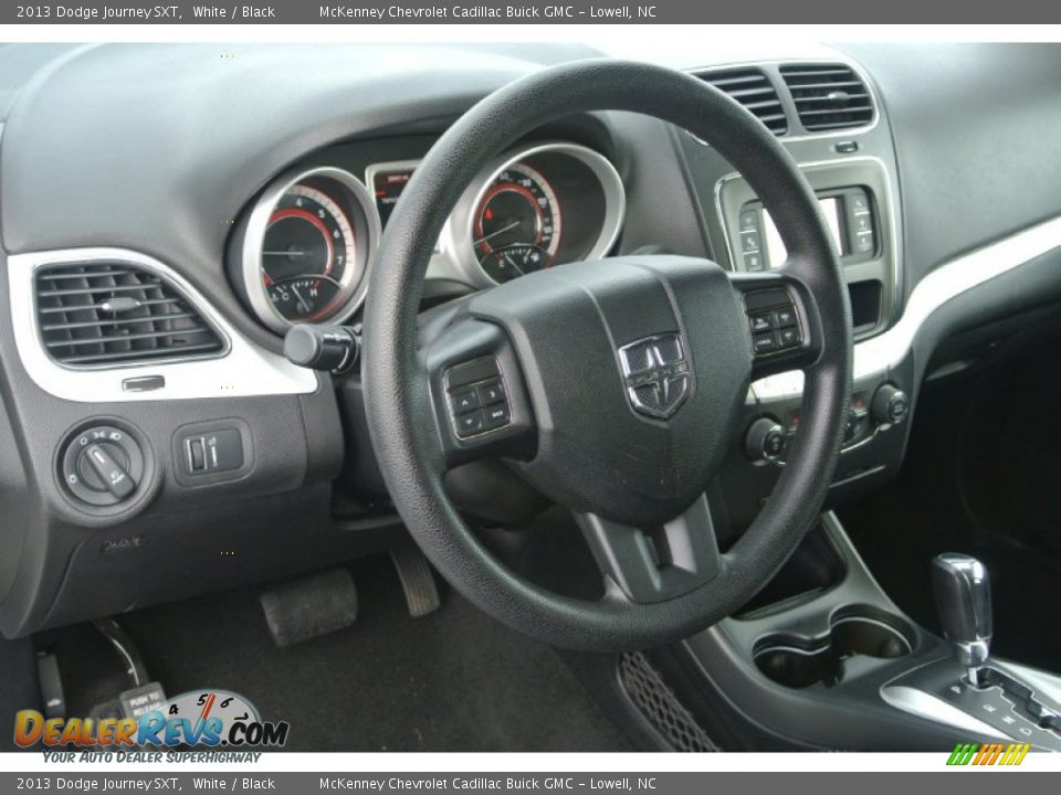 2013 Dodge Journey SXT White / Black Photo #25