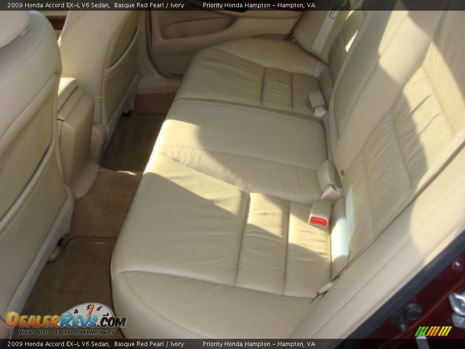 2009 Honda Accord EX-L V6 Sedan Basque Red Pearl / Ivory Photo #10